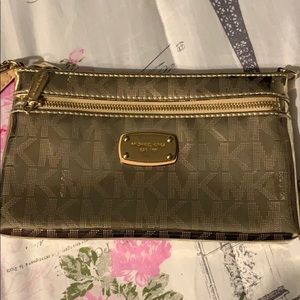 Michael Kors wristlet